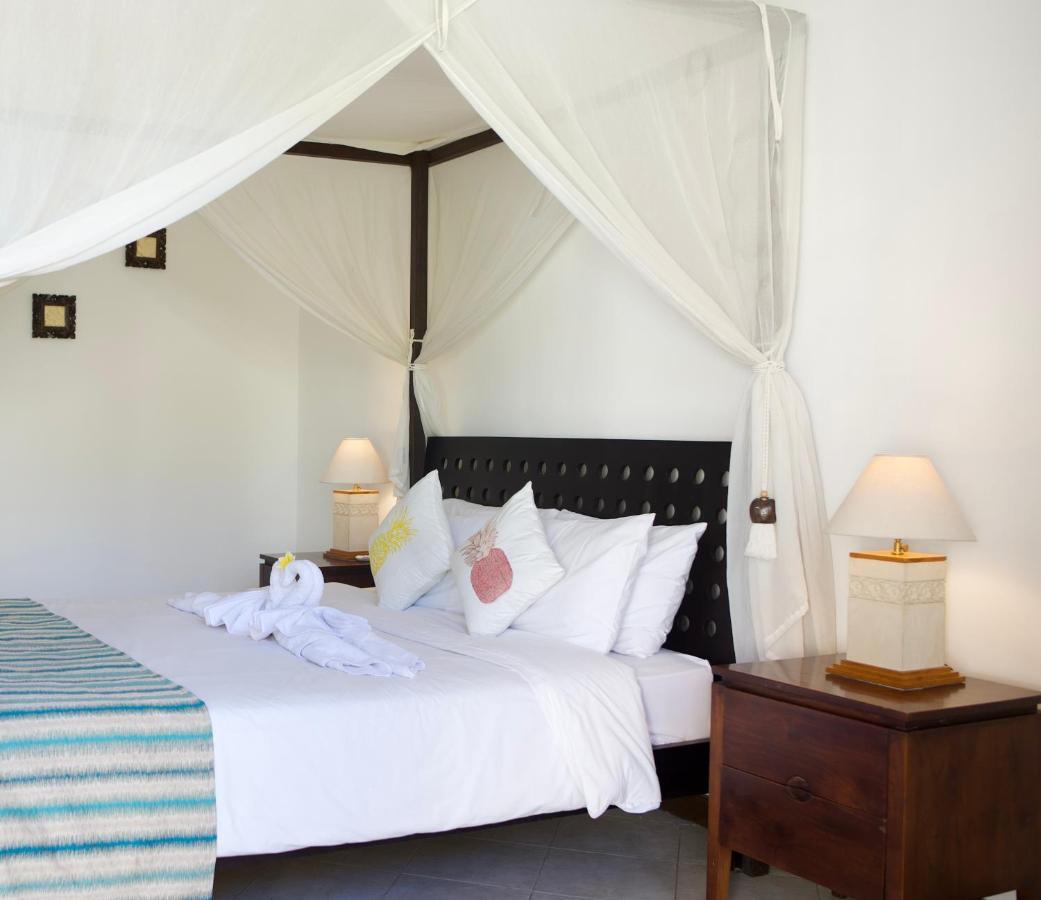 Arona Villa Sanur ภายนอก รูปภาพ